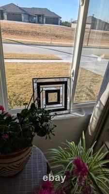 Incredible Find-elite Modern Day Stained Glass Art! Blk/ Wht/clr. Beautifully Zen