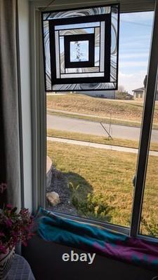 Incredible Find-elite Modern Day Stained Glass Art! Blk/ Wht/clr. Beautifully Zen