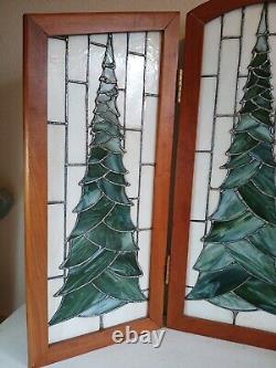 Stained Glass 3 Panel Folding Christmas Tree Slag Glass Green White Cream