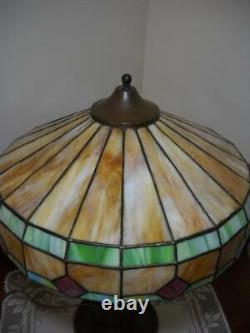 Vintage Table Lamp with 20 Panel Stained Glass Arts & Crafts Shade 21 1/2 Tall